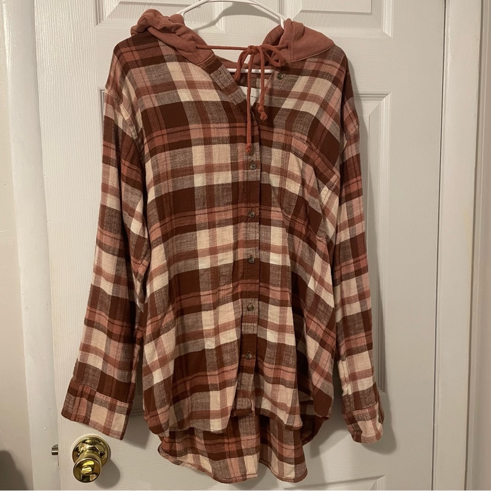 American Eagle Hooded Plaid Flannel Camping top